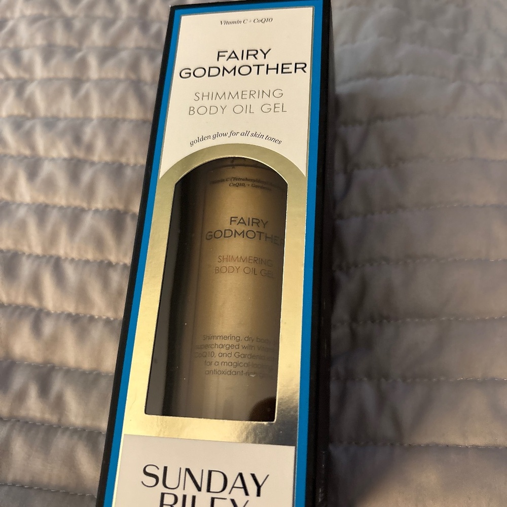 Fairy godmother shimmering body oil gel